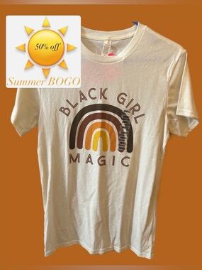 ☀️🌺NEW! Black Girl Magic Rainbow Graphic Tee - Small
